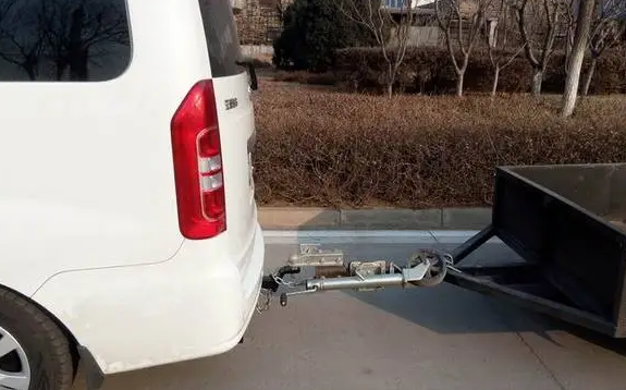 越野车安装拖钩备案