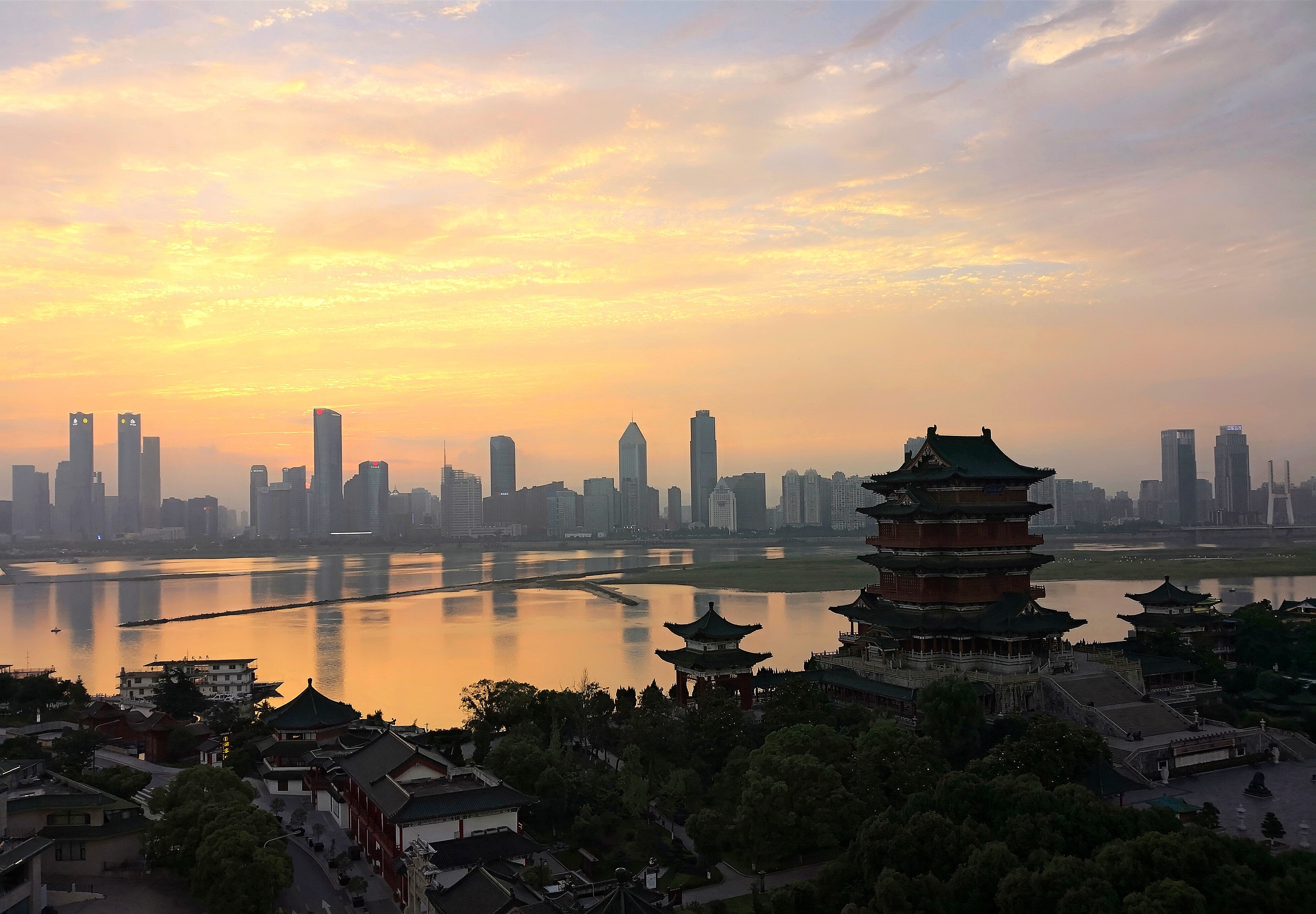 南昌市怎么查询房子备案