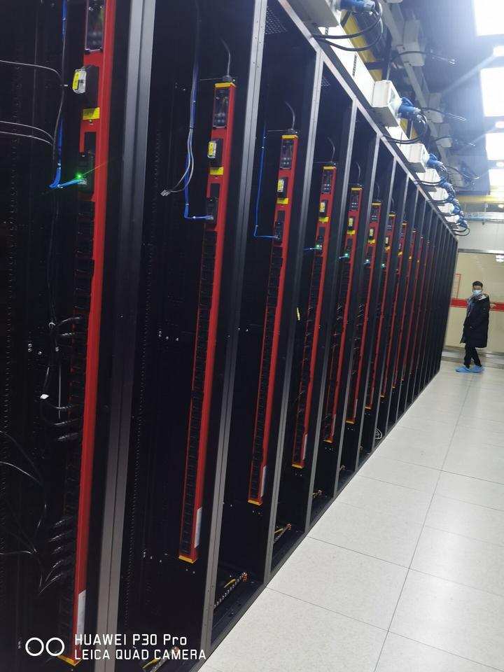 哪里找云端服务器托管公司