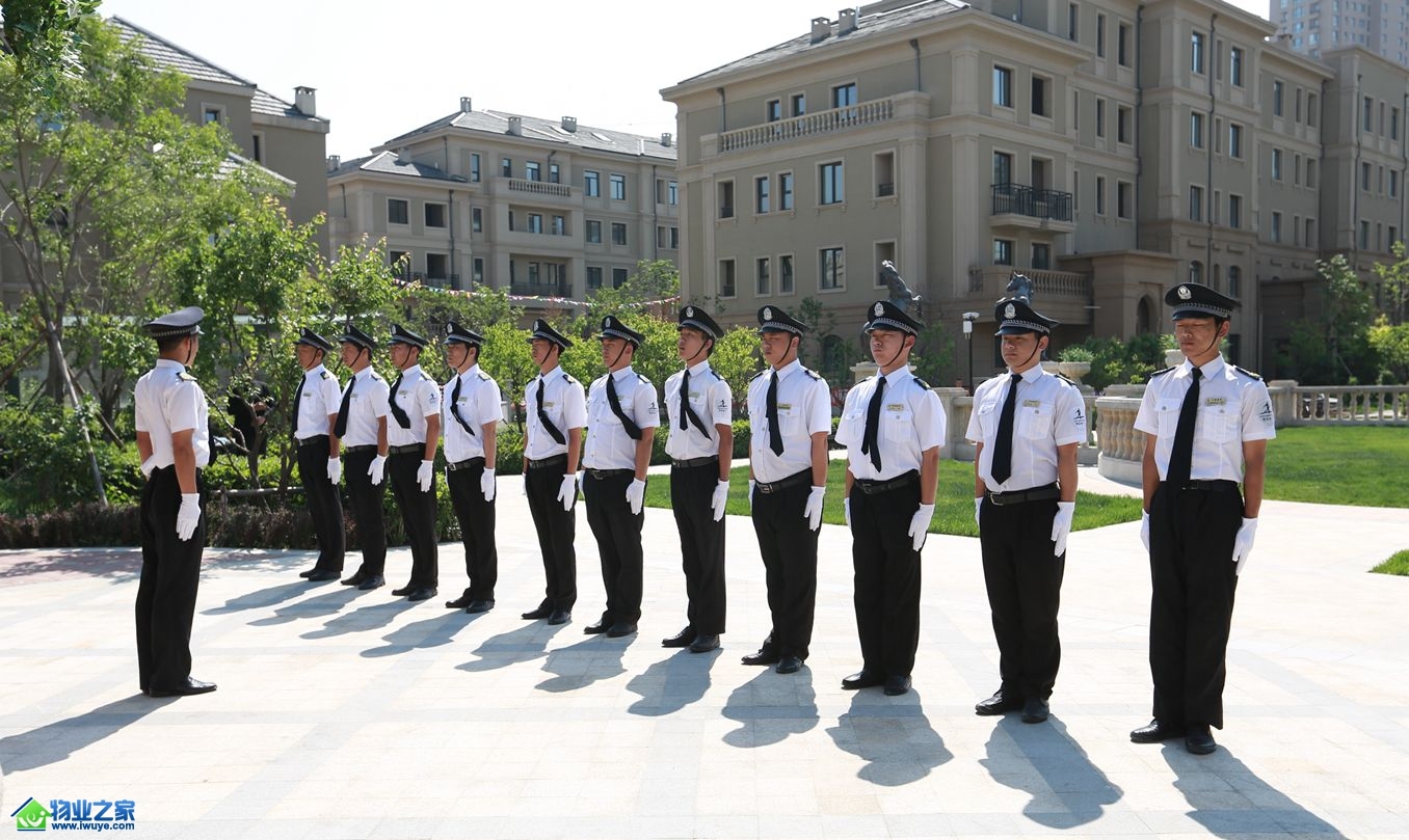 物业区域备案要求开发商资质么