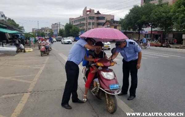 平板货车加装雨棚要备案