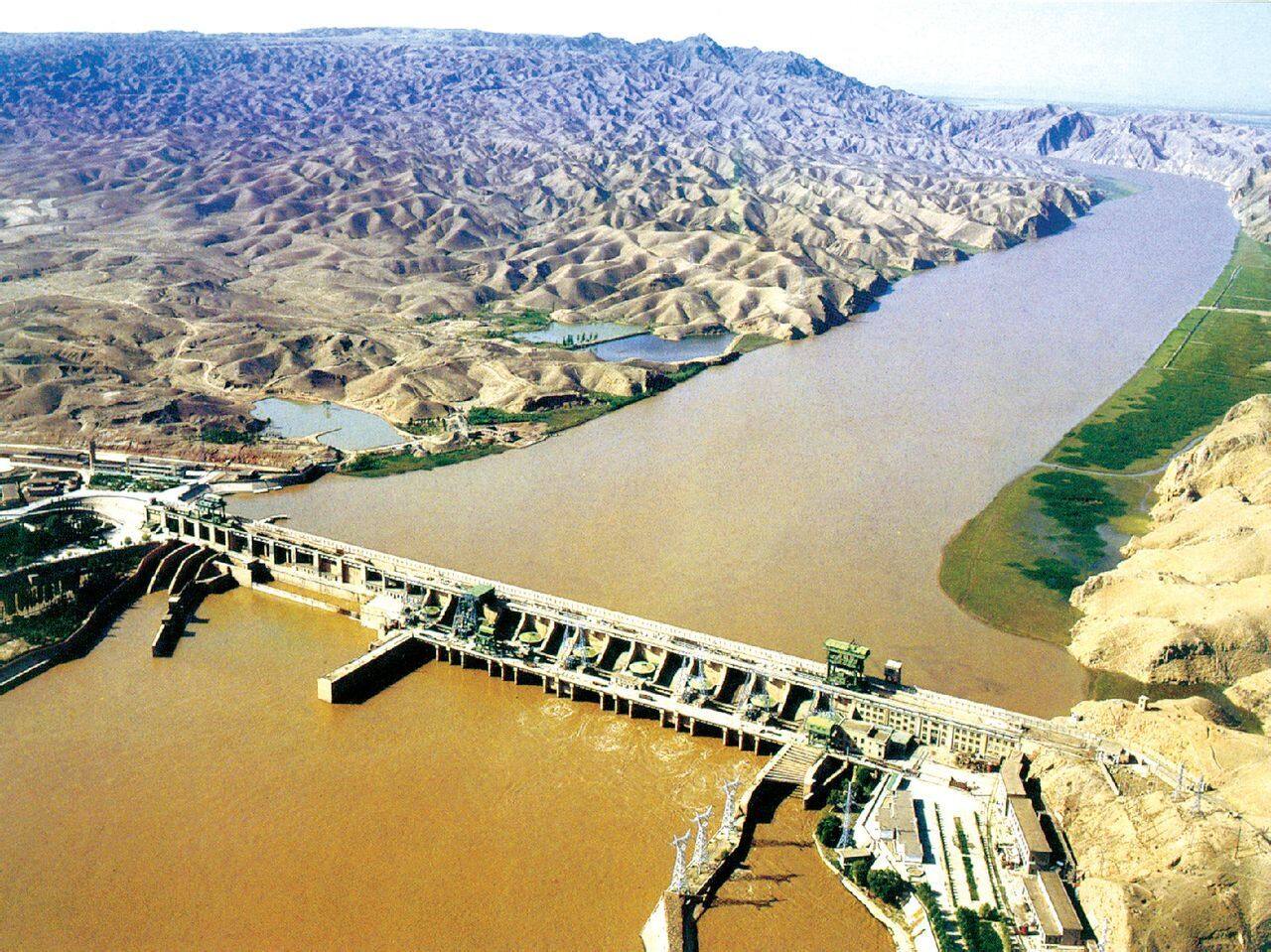 青铜峡余压监控主机