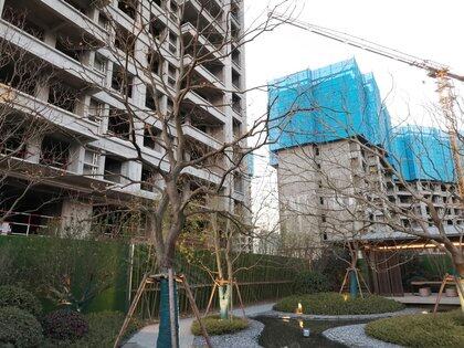 融创九派江山一江赋有备案吗