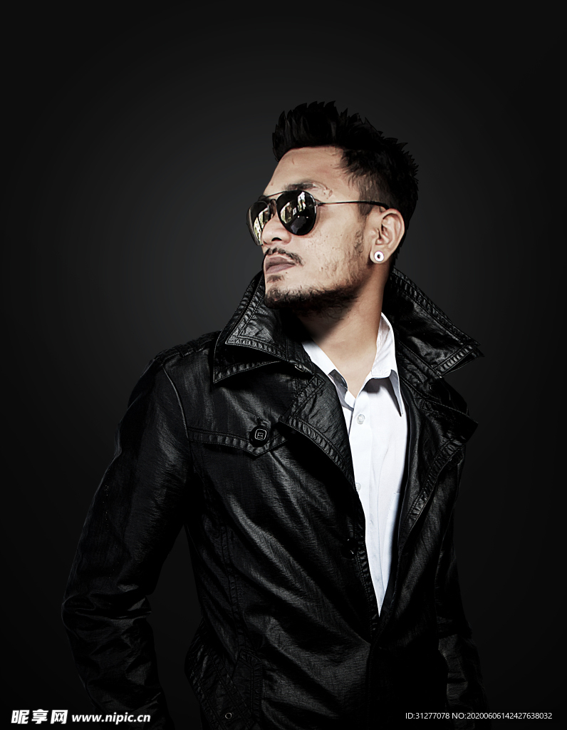 帅尼燃气灶备案