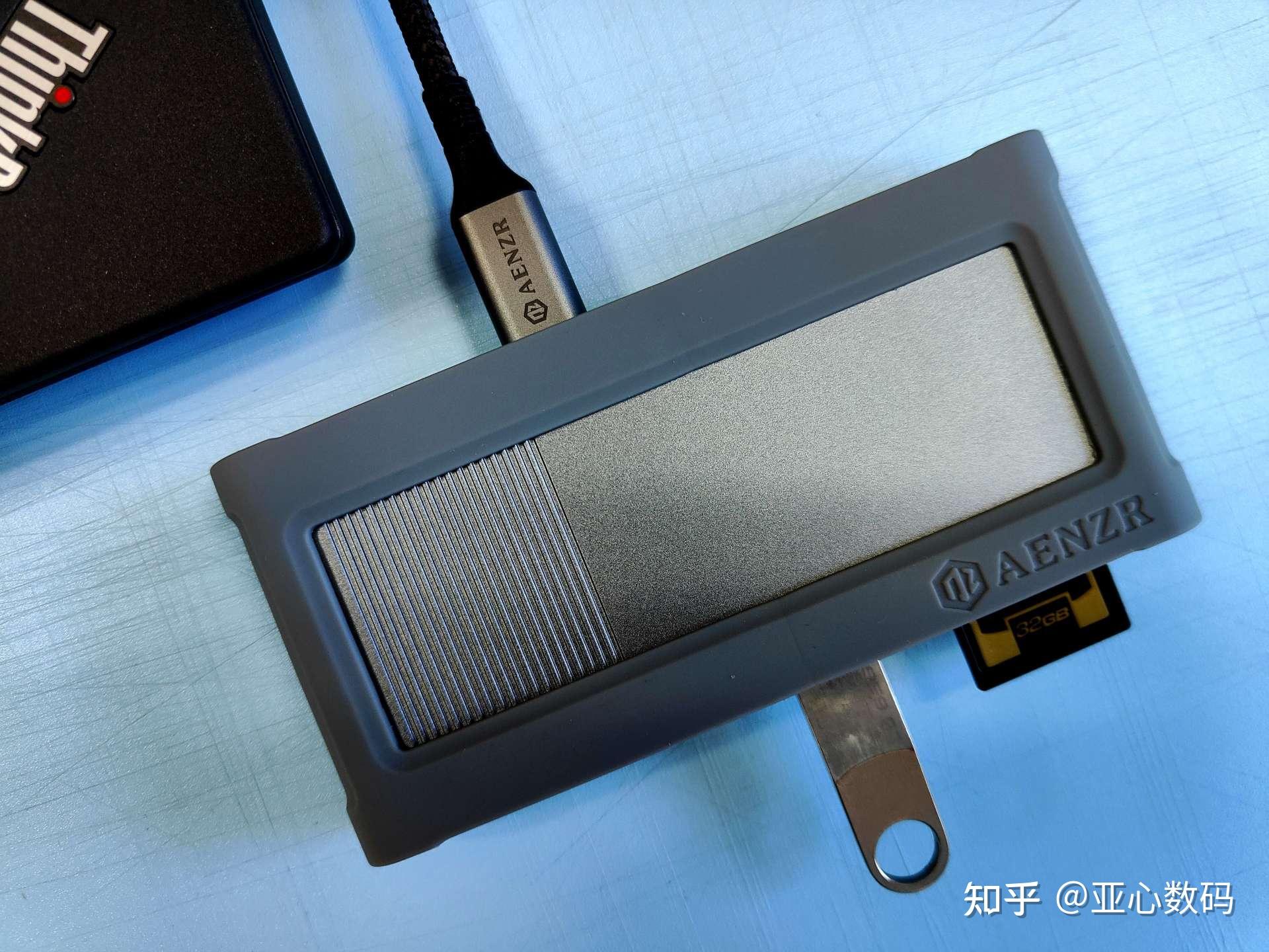 主机外接内存条扩展器
