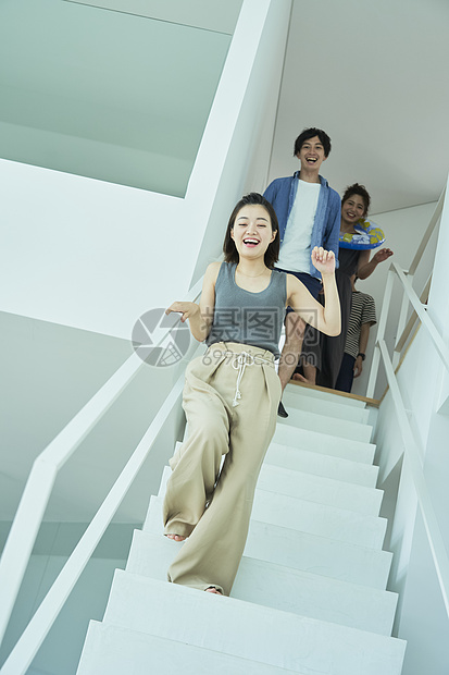 楼下装修没有备案导致楼上渗水