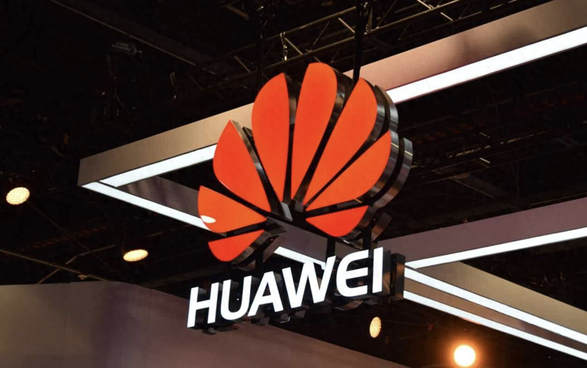 华为显示器搭配苹果主机