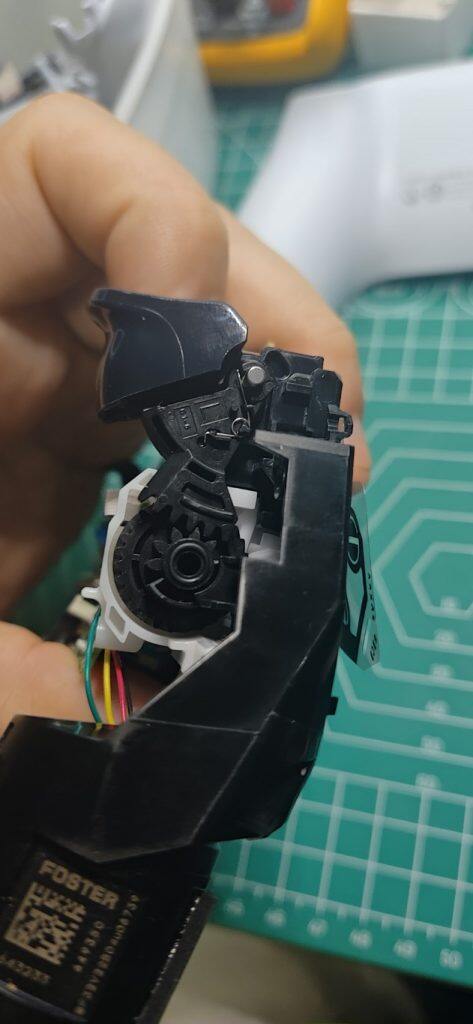 ps5手柄坏了要主机一起送修吗