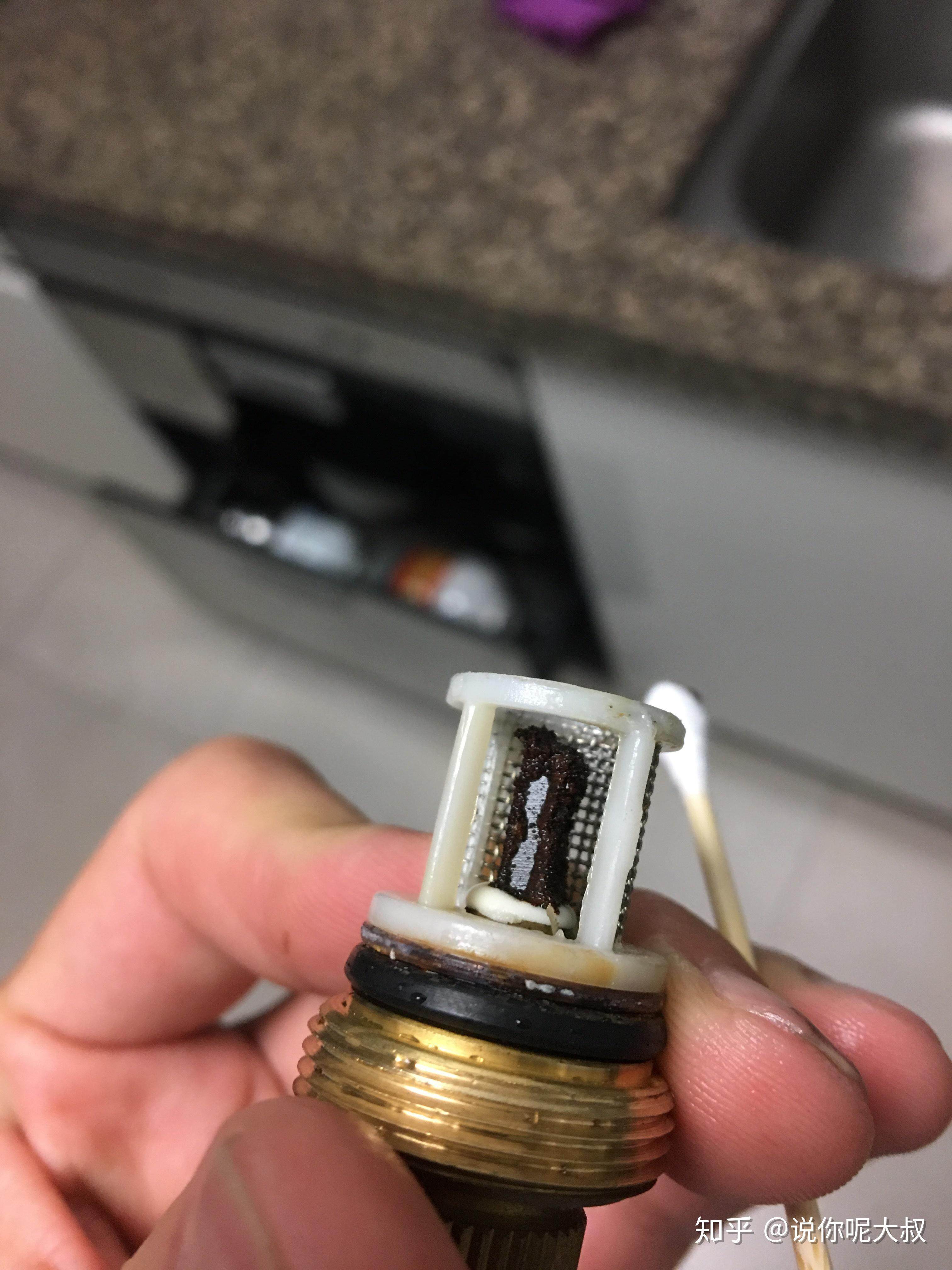 水暖炕主机显示e2故障