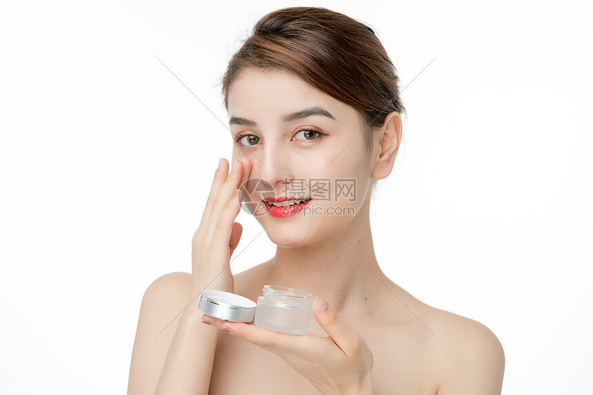 护肤品查不到备案号安全吗