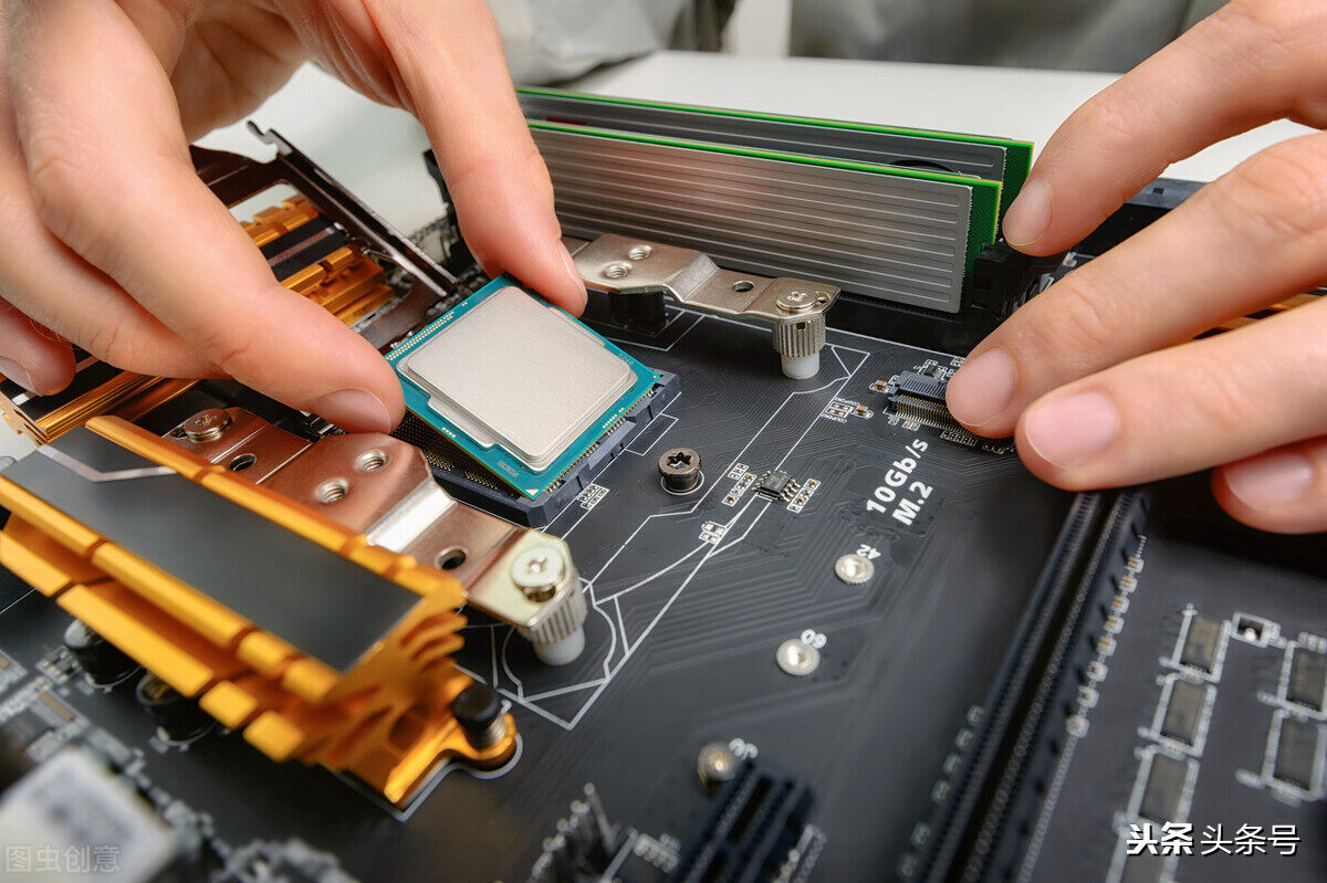 组装主机散热声音大