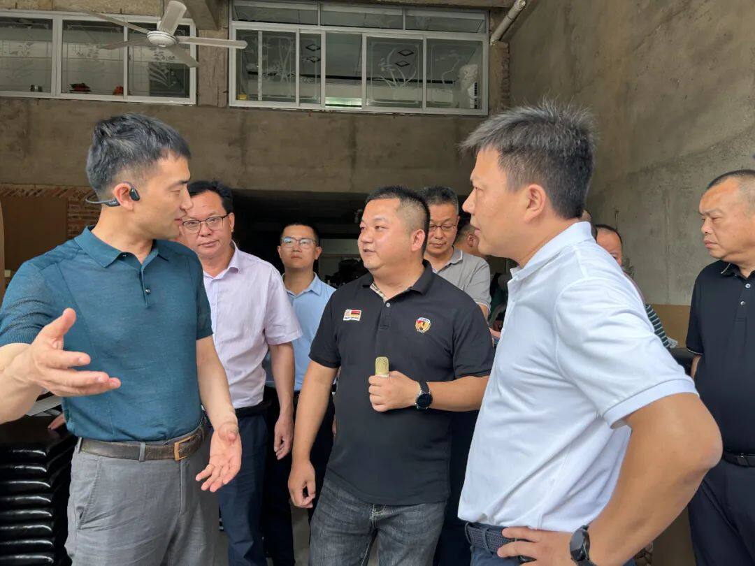 干部近亲属入党备案表怎么写