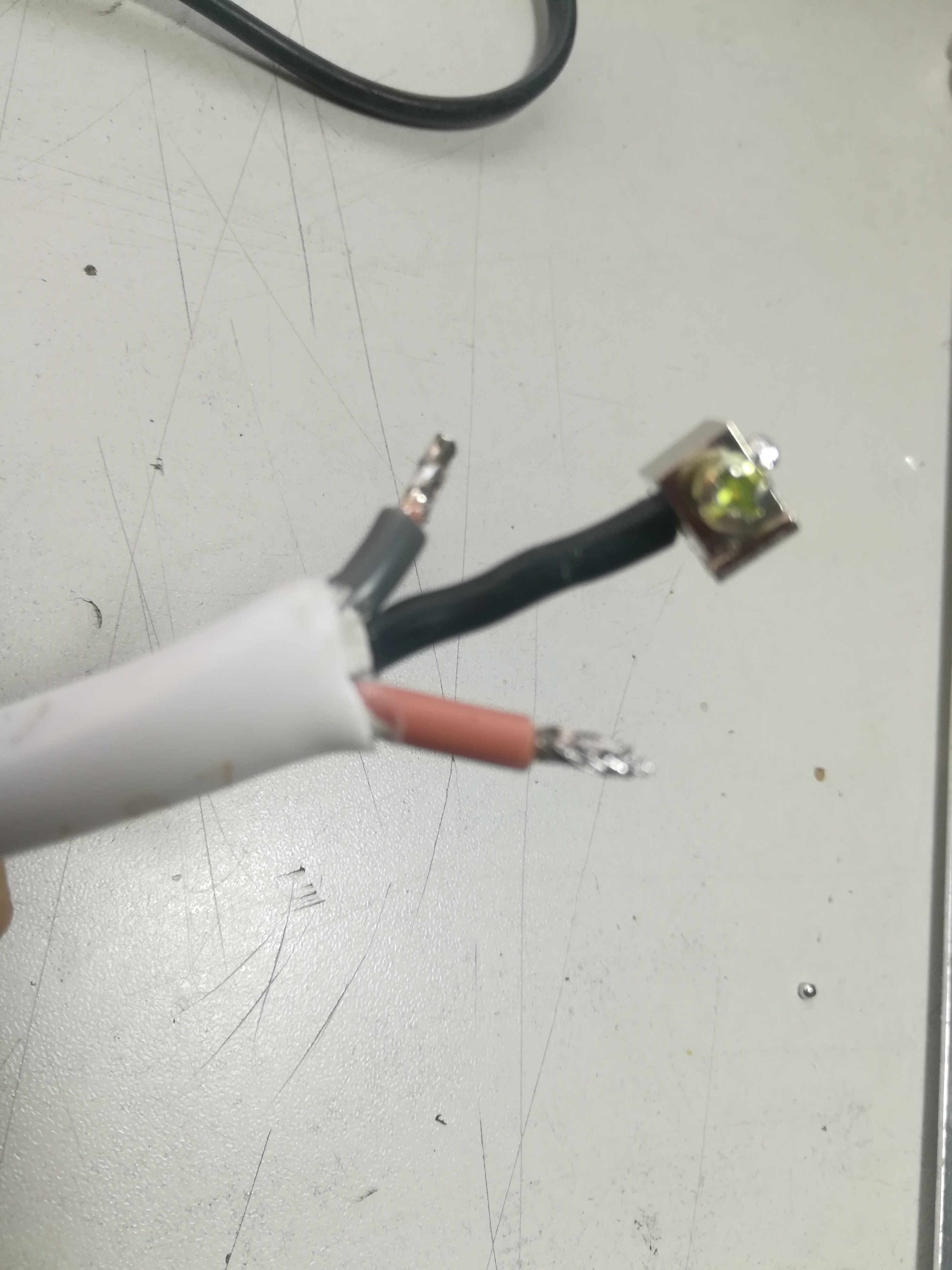 施耐德ups主机怎么开机