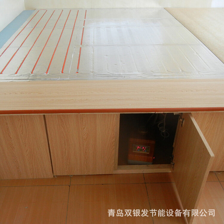 水暖炕主机与管怎么连