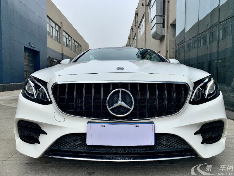 老款奔驰e260两门主机拆卸