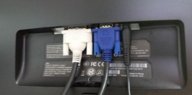 一台主机怎么当两台电脑使用