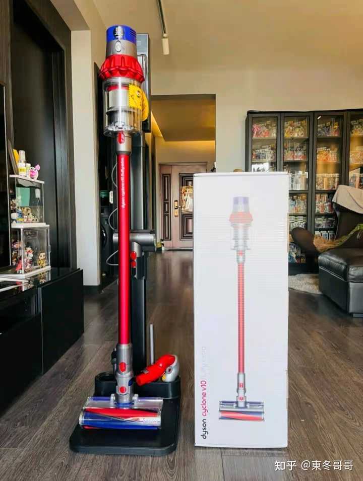 戴森v10吸尘器主机拆洗