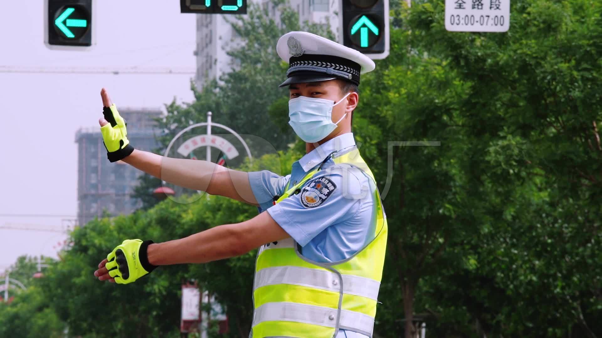 交警队打电话说七座车要备案