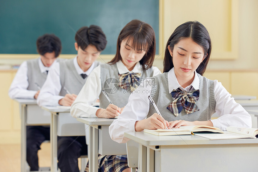 学生服务器怎么租