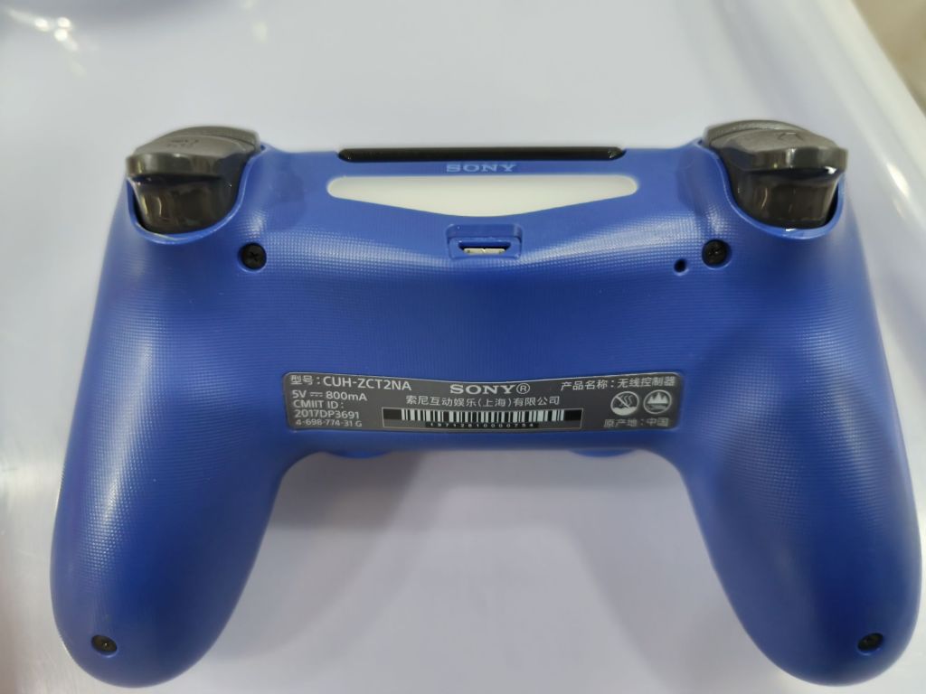 ps4手柄连主机为什么闪灯但连不上主机