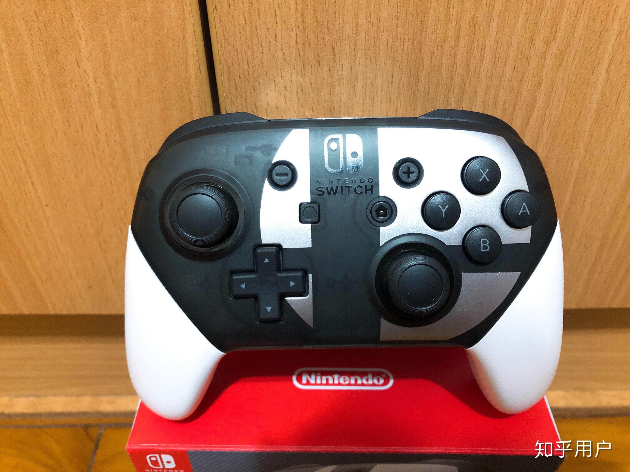 pro手柄没有电池直接连主机有用吗