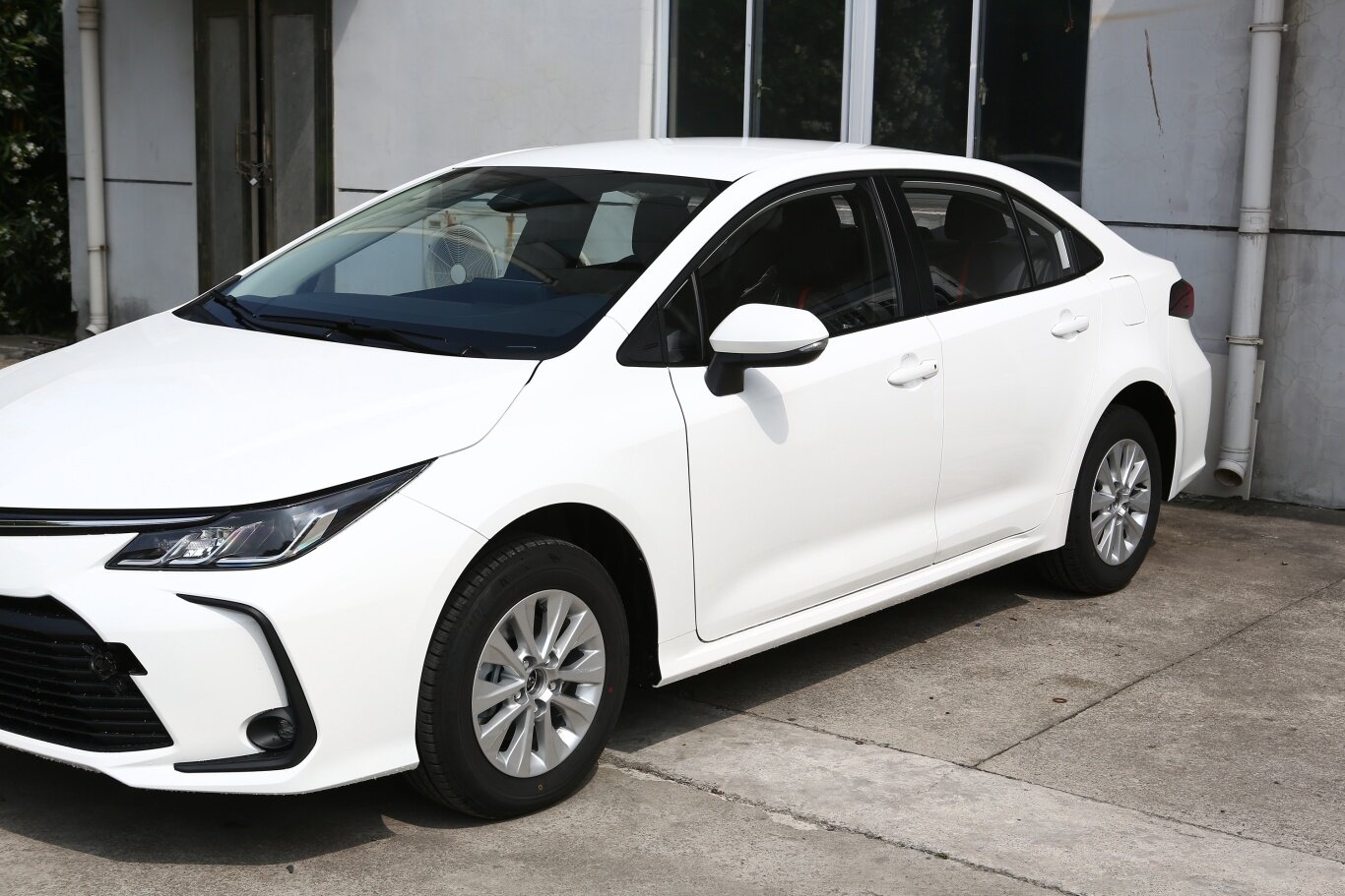 卡罗拉主机更换教程