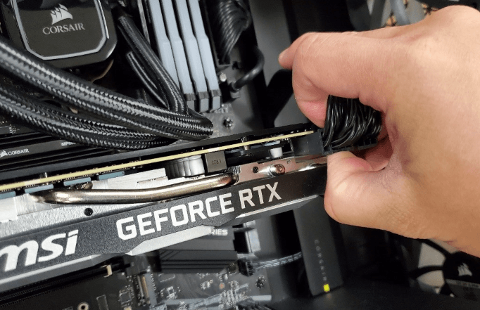 dell台式主机卡扣怎么拆开外壳