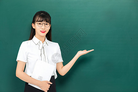 老师个人档案网上会有备案吗