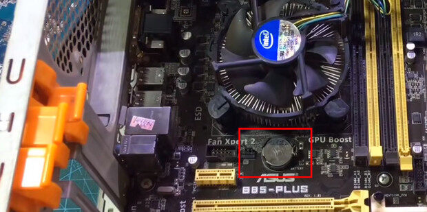 电源通电主机没反应风扇不转