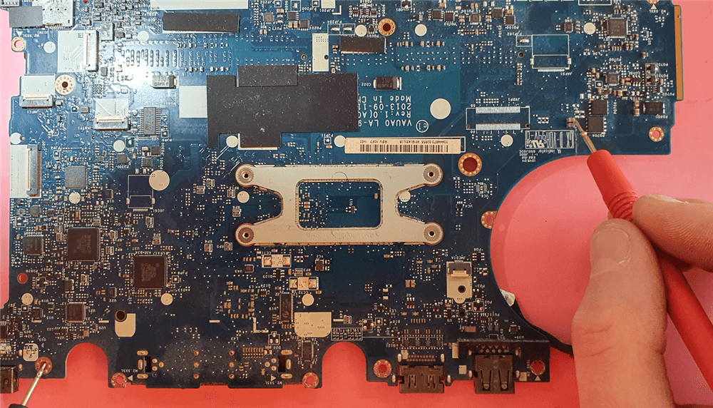 松江主机总线开路是不是回路板烧了