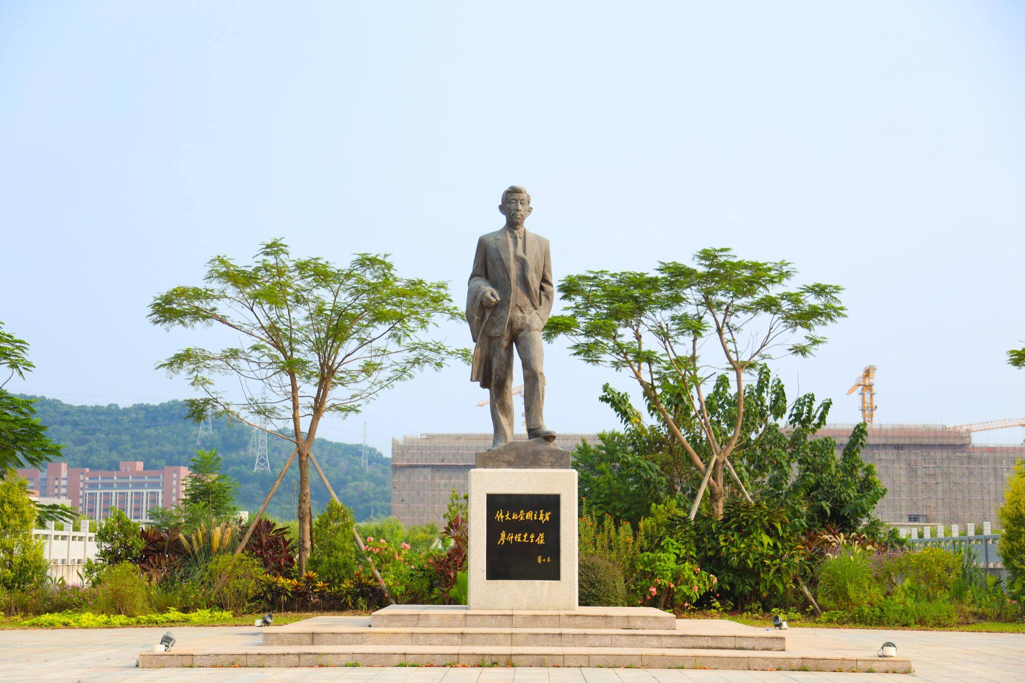 仲恺潼湖海伦艺境8栋备案价格