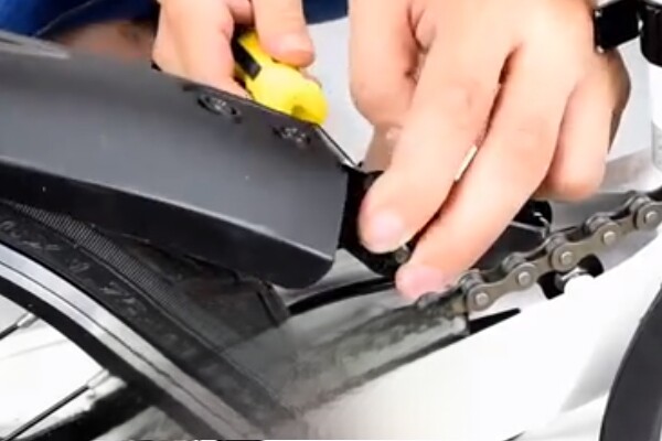 摩托车改后挡泥板要不要备案