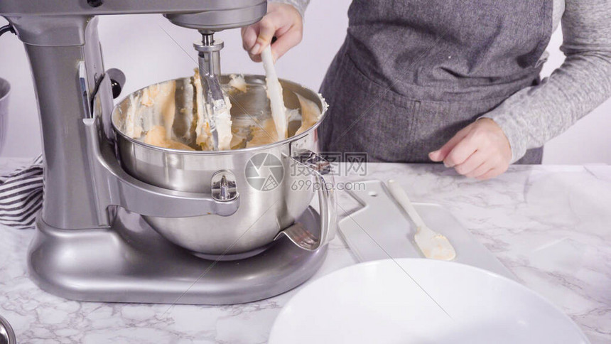 搅拌车备案证掉了去哪里补
