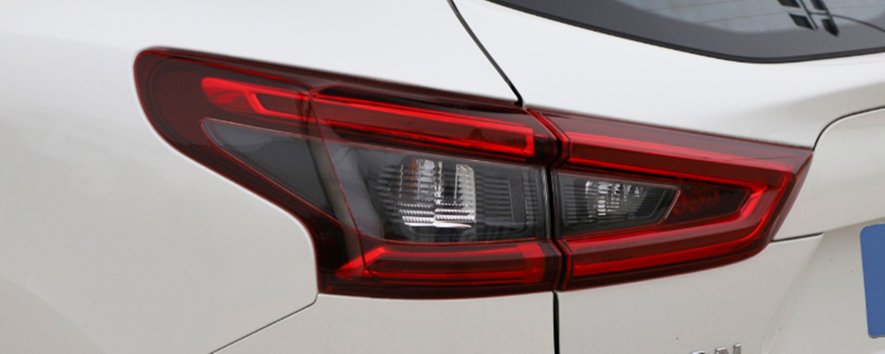 朗逸加装前雾灯如何备案