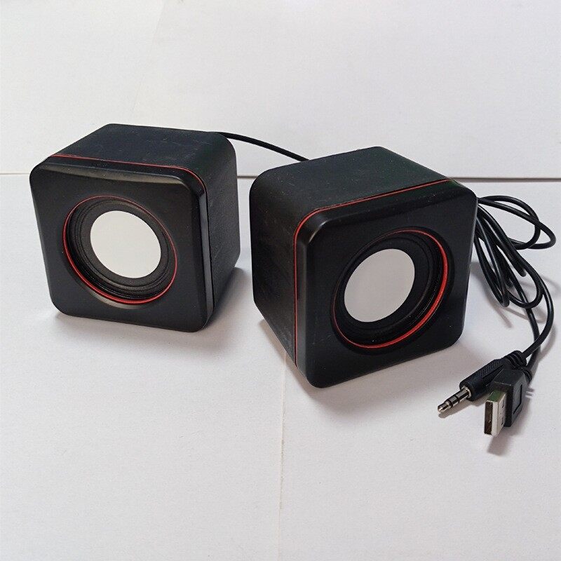 台式主机外接小音箱刺耳的响