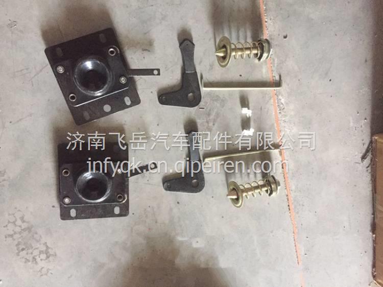 15款瑞纳中控锁主机在哪
