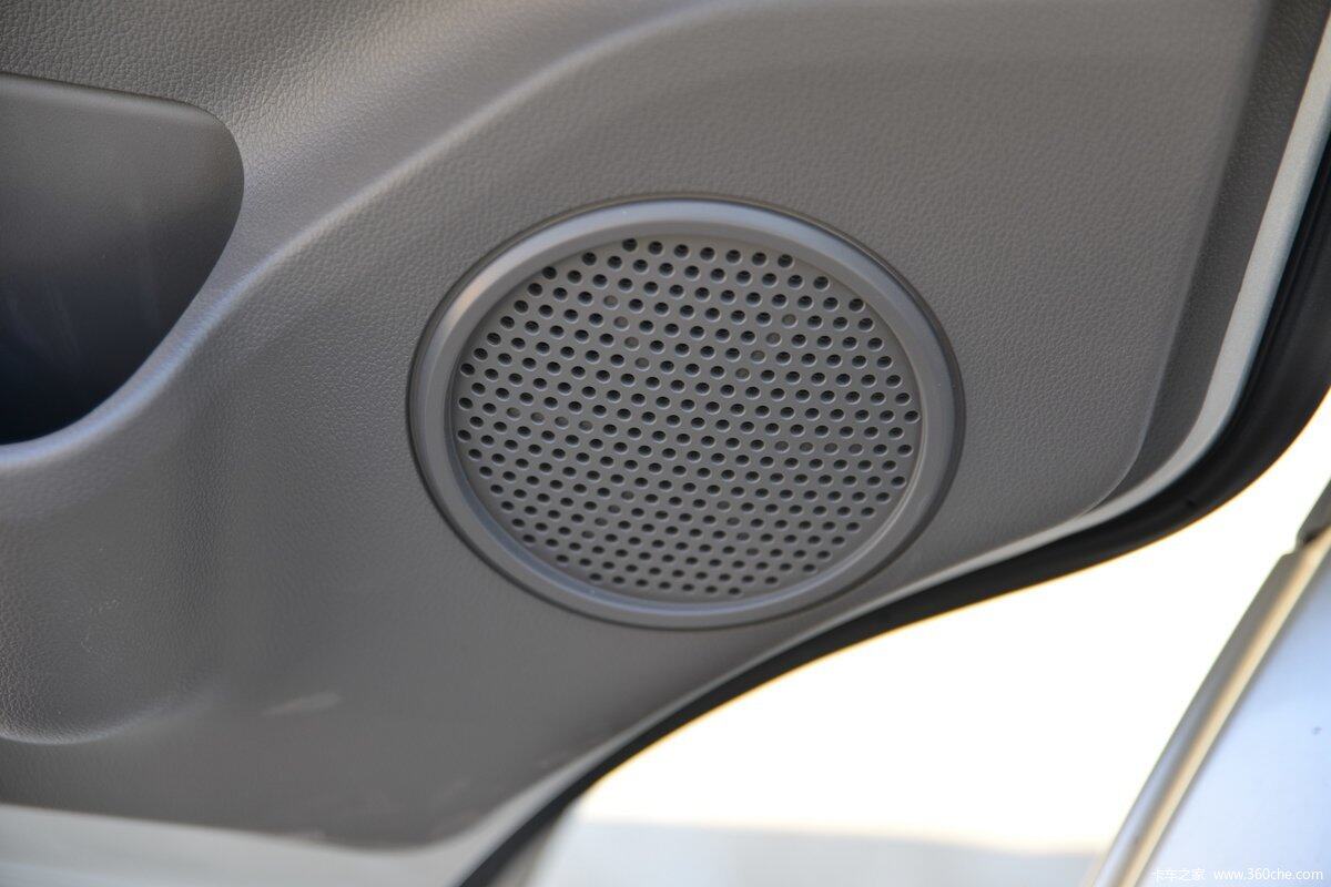 18款霸道原厂中控主机突然无声了