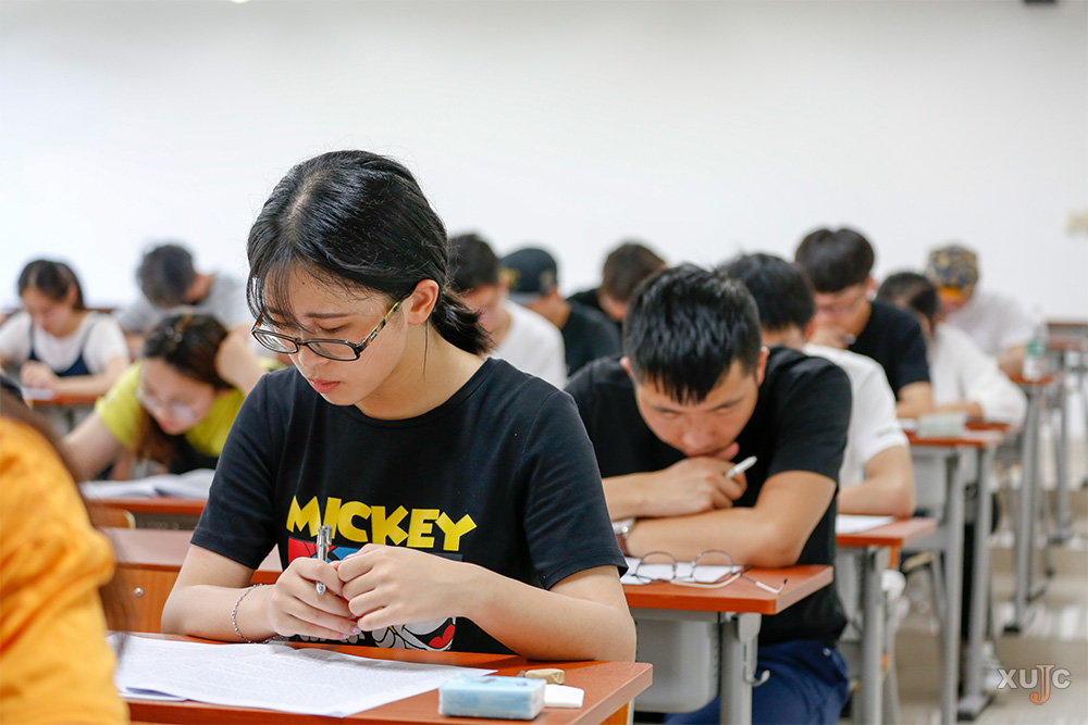 考试平台怎么上传电子注册备案表