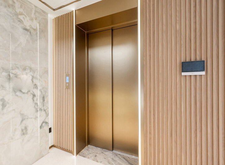 蒂森电梯用什么主机