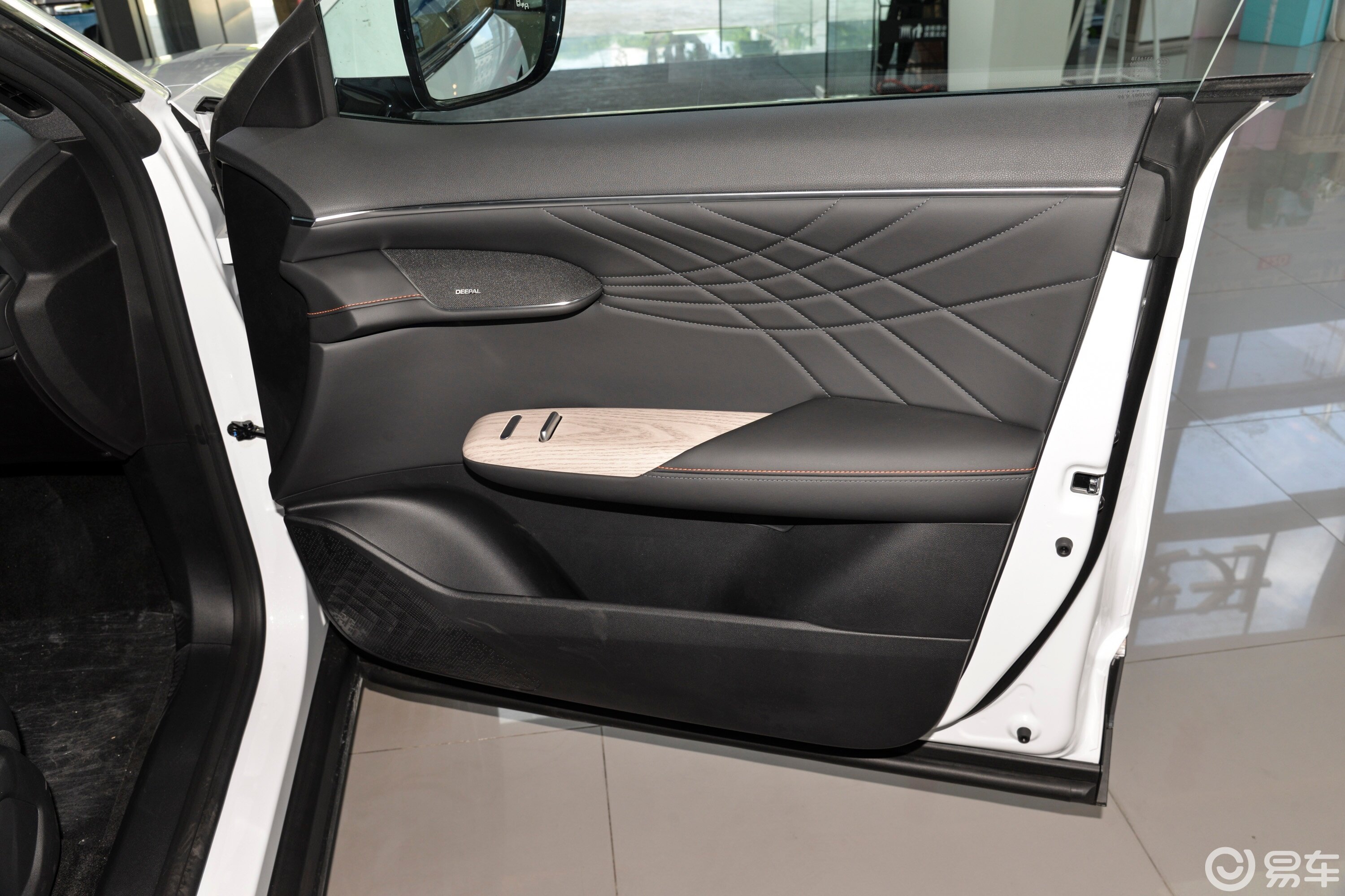 275主机驾驶模式