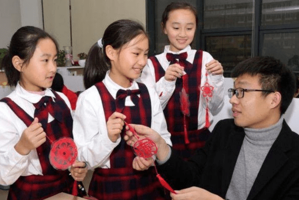 望城区备案教师工资是多少