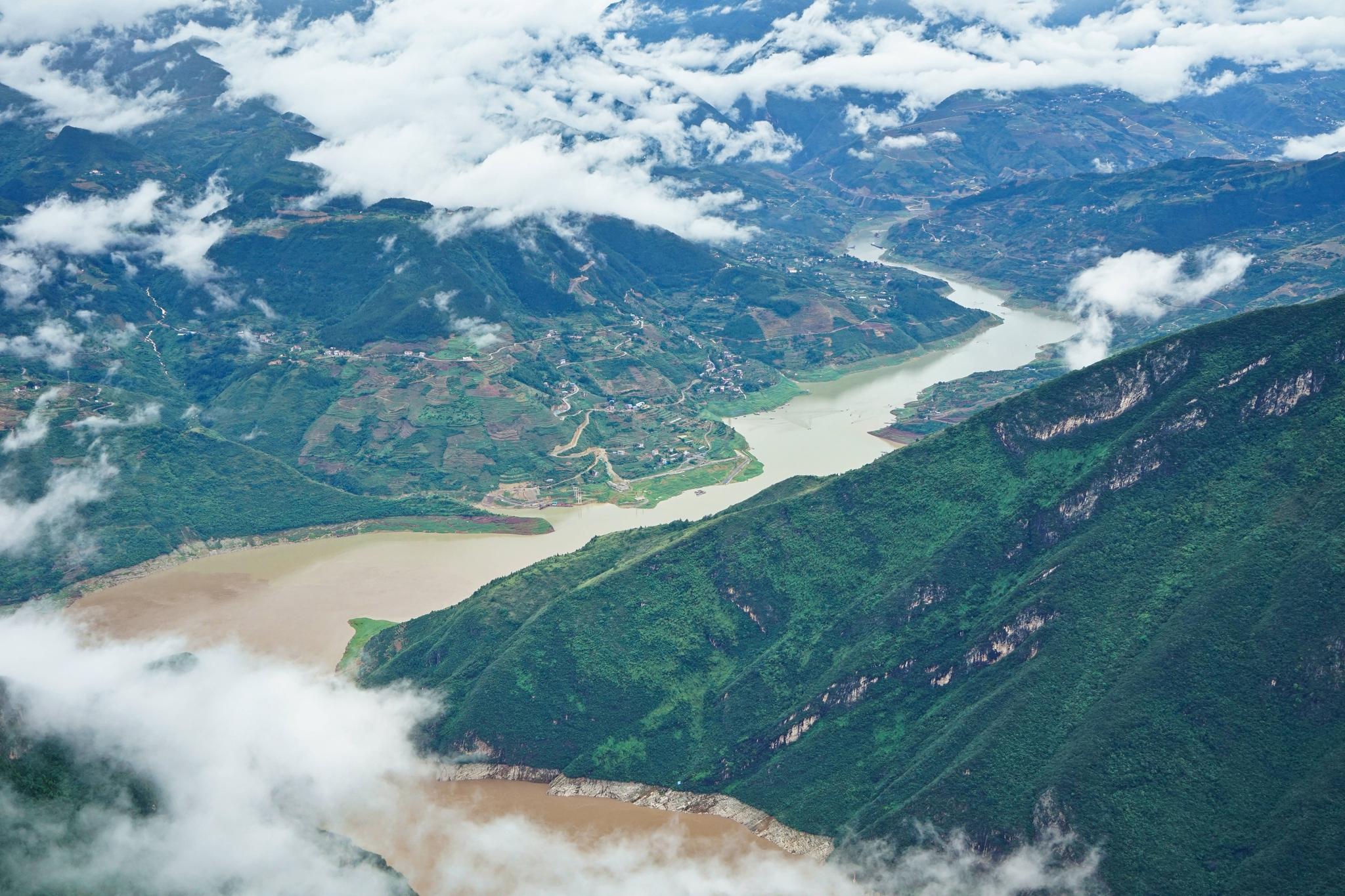 三峡新能源东海县光伏项目备案