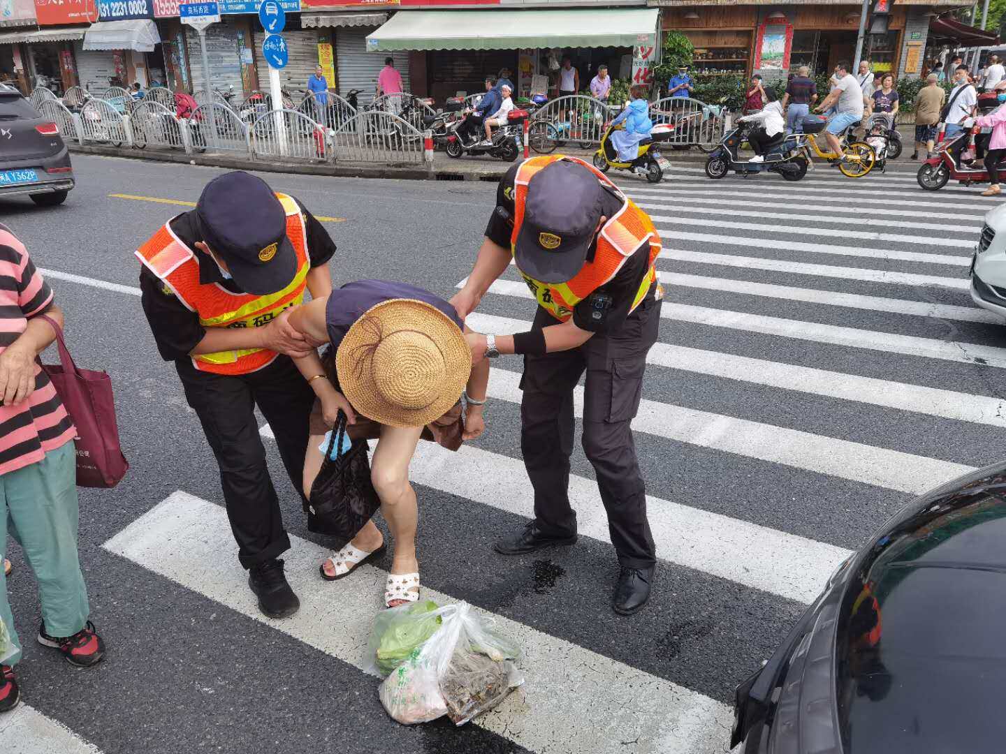 事故调查报告应向哪个部门备案