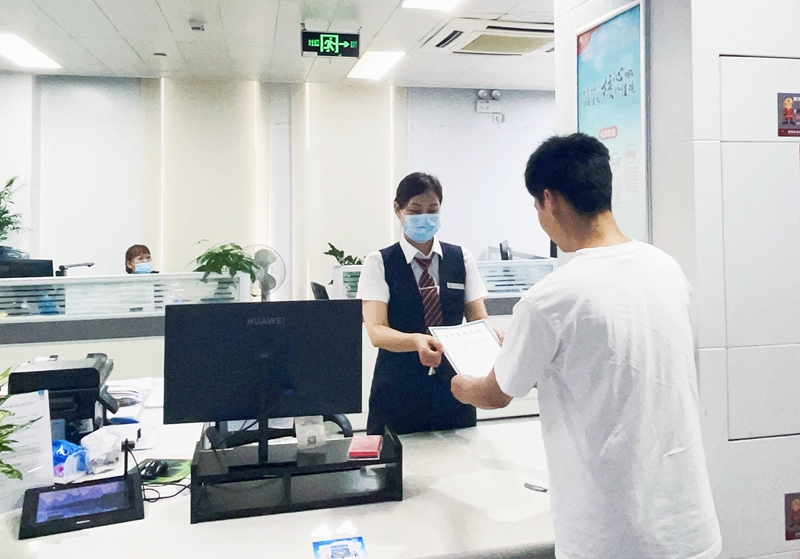 诊所备案负责人到场吗