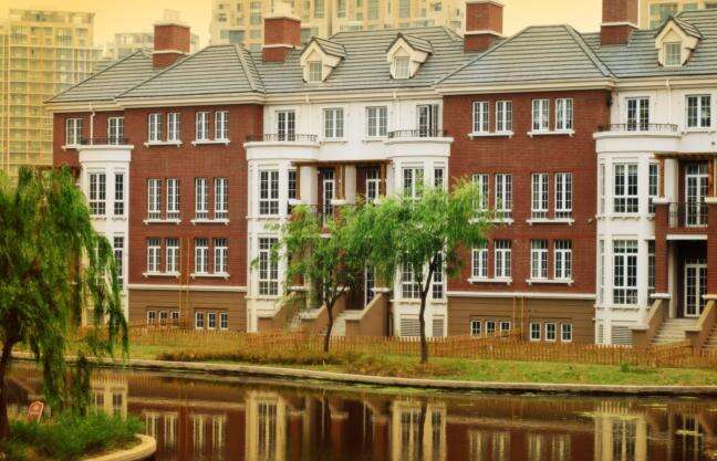 锦艺伊顿小镇最新备案价