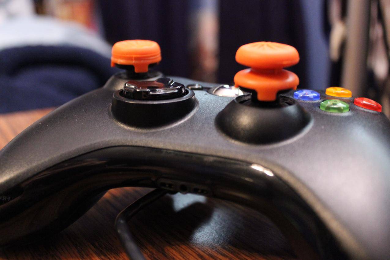 xbox控制器如何连接主机
