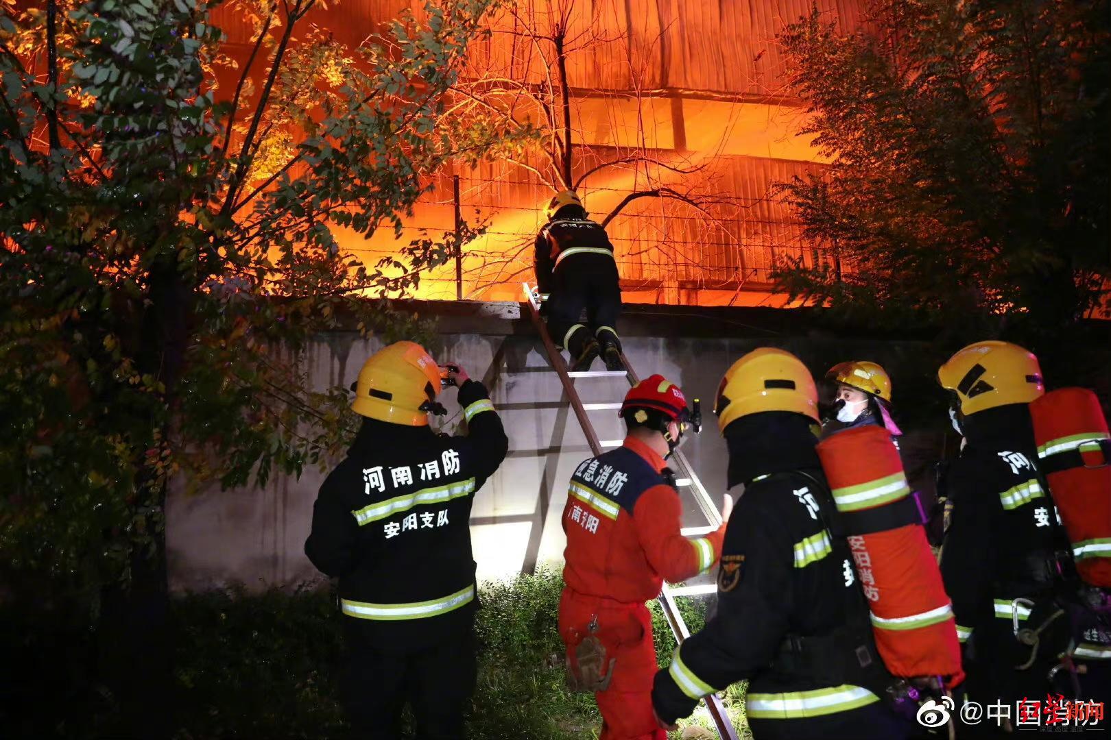 火灾报警主机和壁挂机怎么联动
