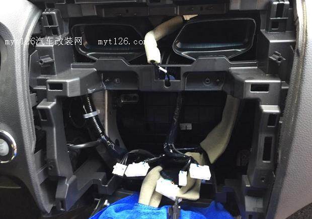 昂克赛拉改carplay主机飞线