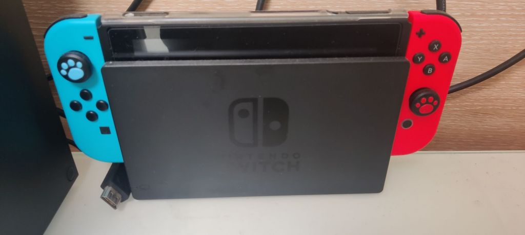美版switch红蓝主机