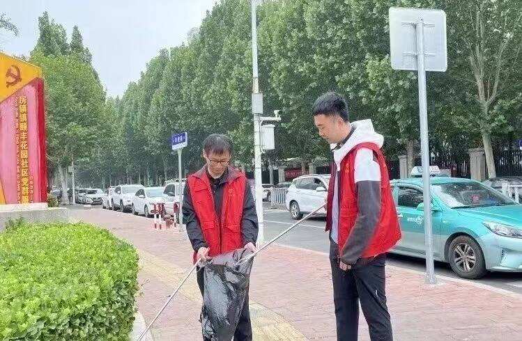 非党员需要到社区报到备案吗